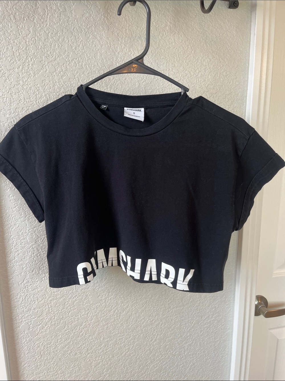 Gymshark Black Crop Top size S